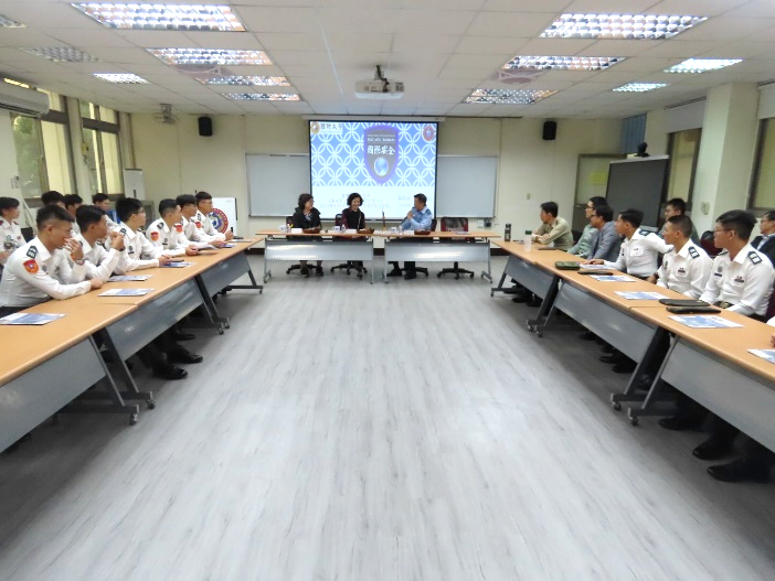 1131122-The Department of Applied Foreign Languages at ROCMA visited the GIIS-5